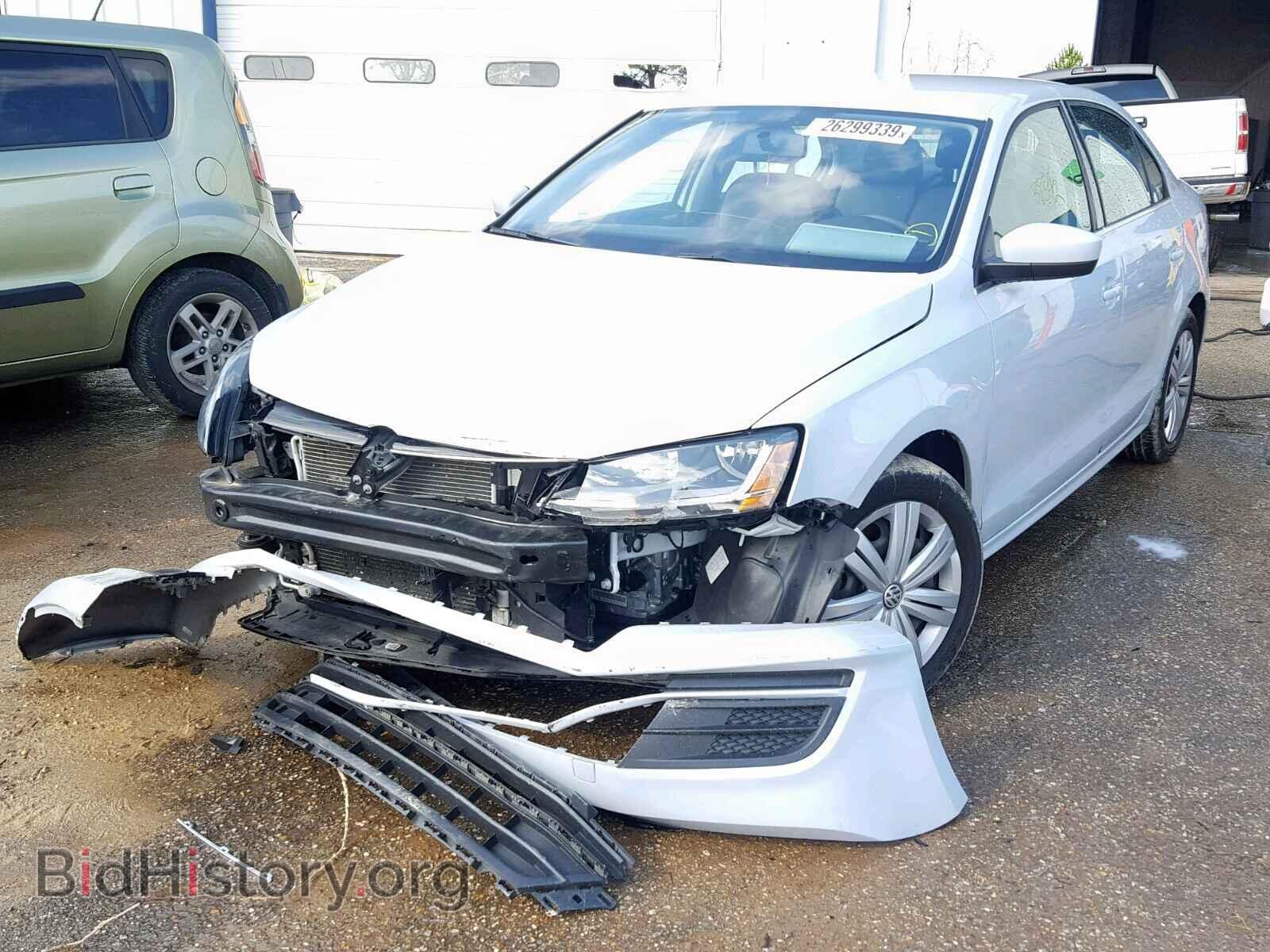 2017 VOLKSWAGEN JETTA - VIN: 3VW2B7AJ0HM321027 - Фото 2