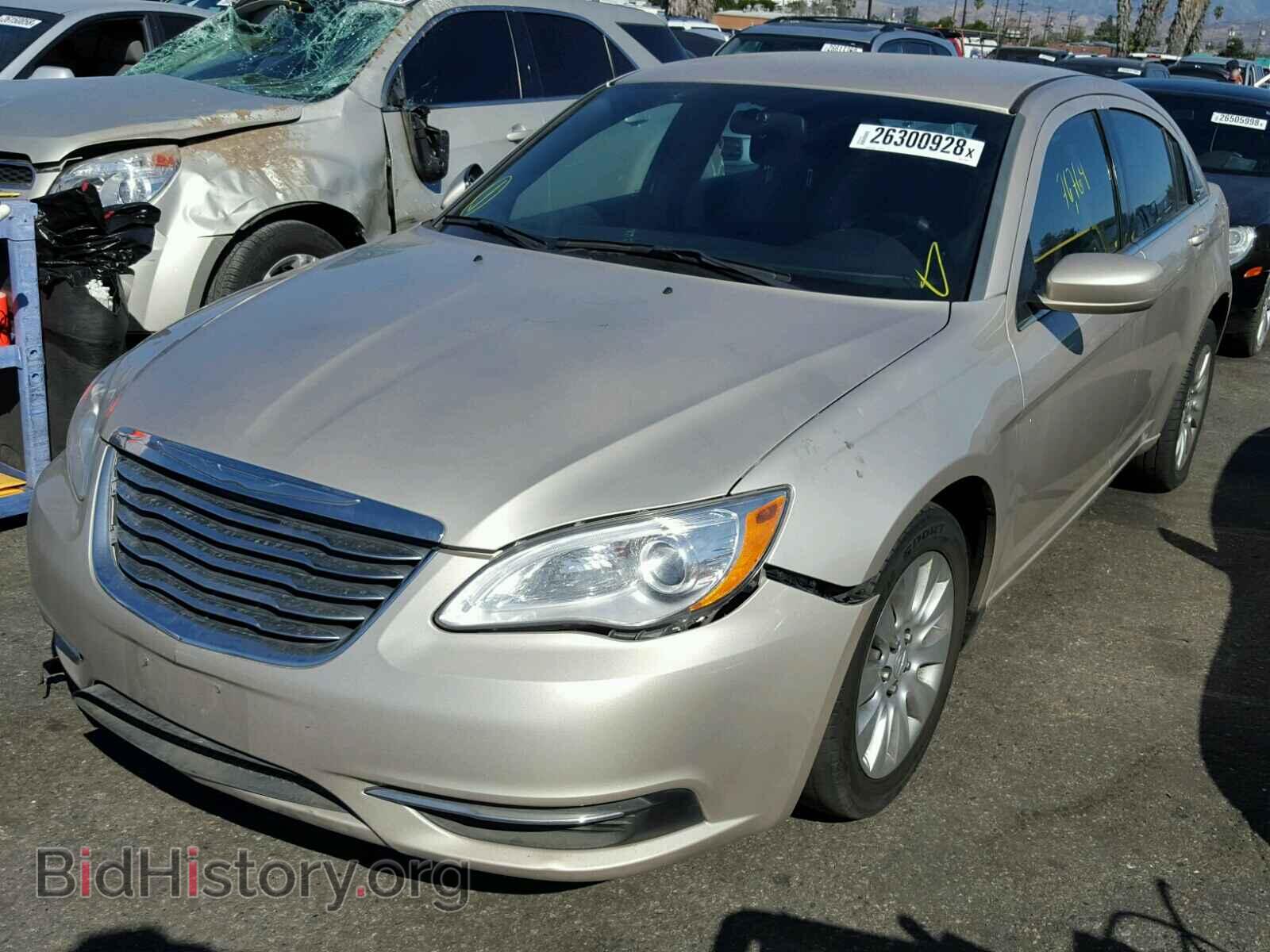 2014 CHRYSLER 200 - VIN: 1C3CCBABXEN213567 - Фото 2