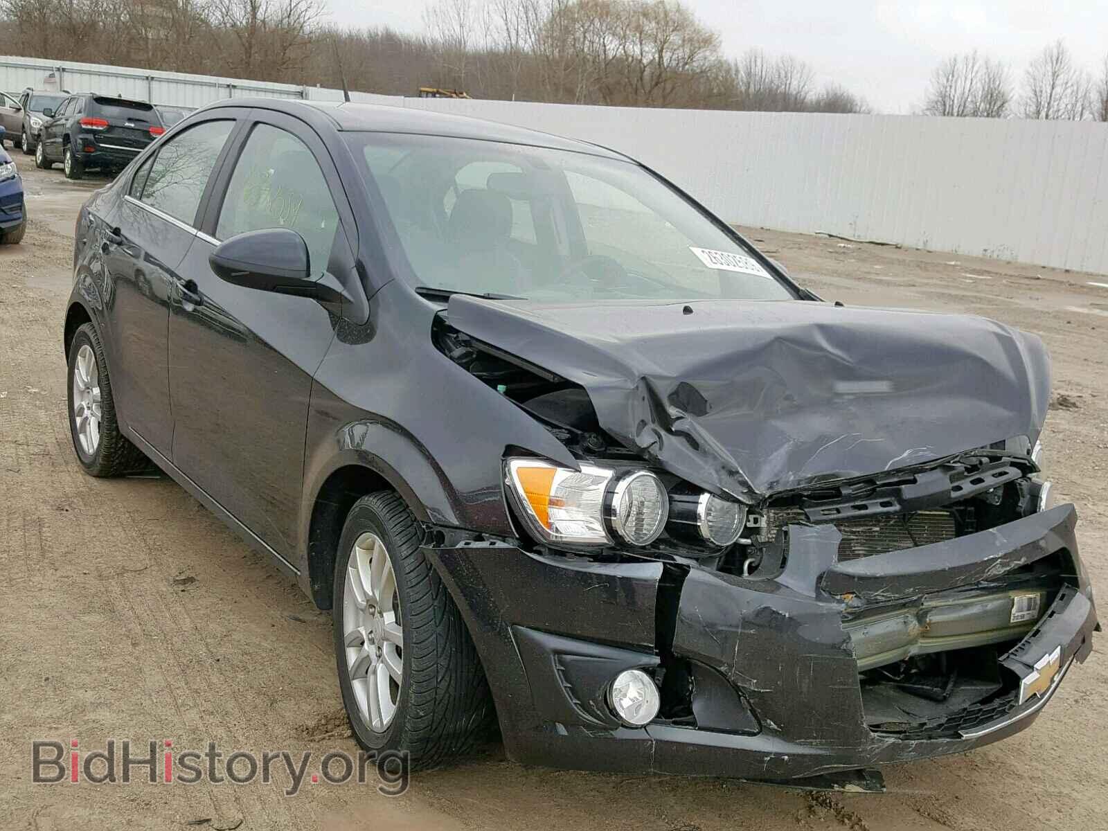 Photo  - CHEVROLET SONIC 2014