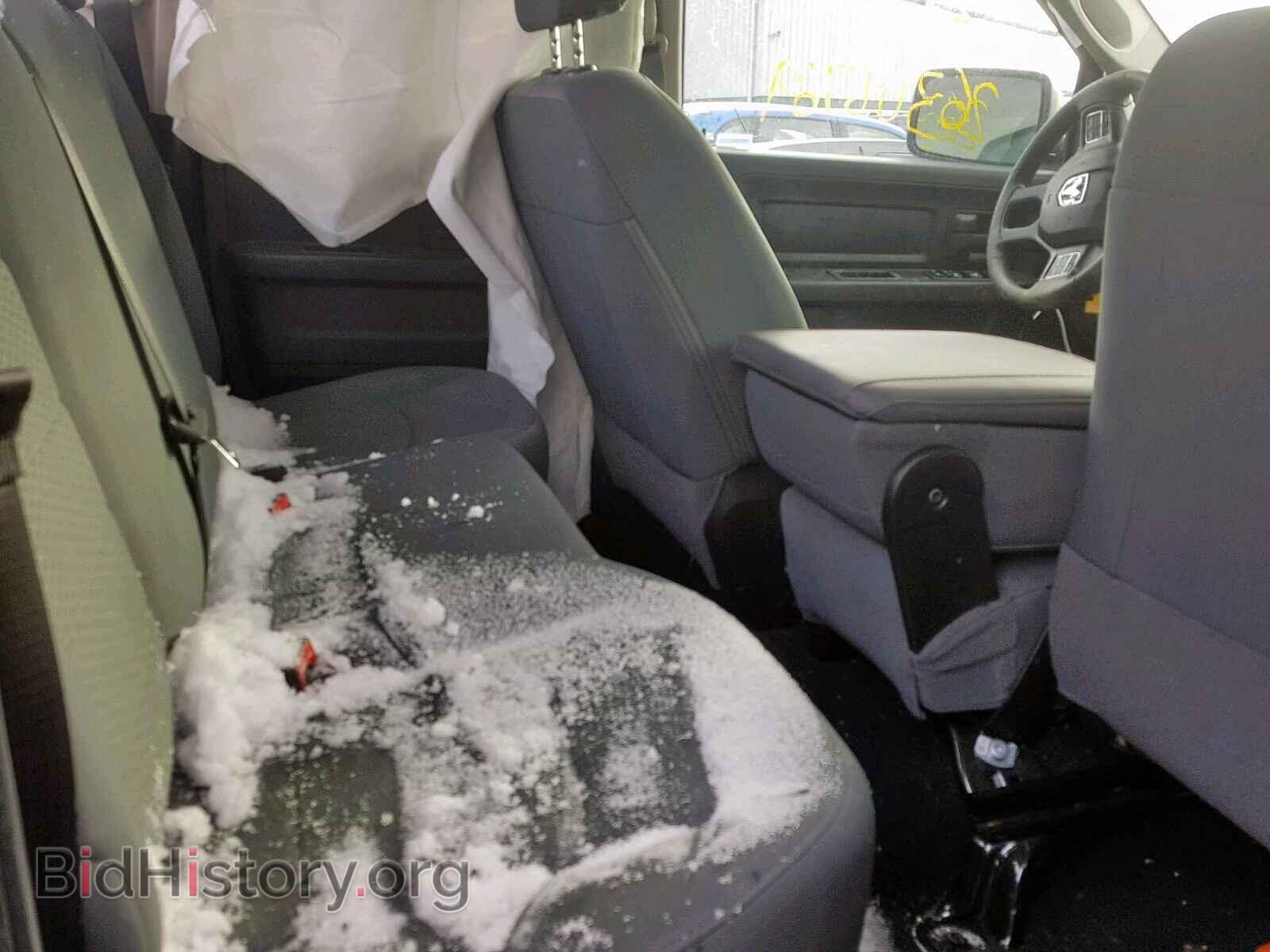 2018 RAM 1500 ST - VIN: 1C6RR7FG0JS111641 - Фото 6