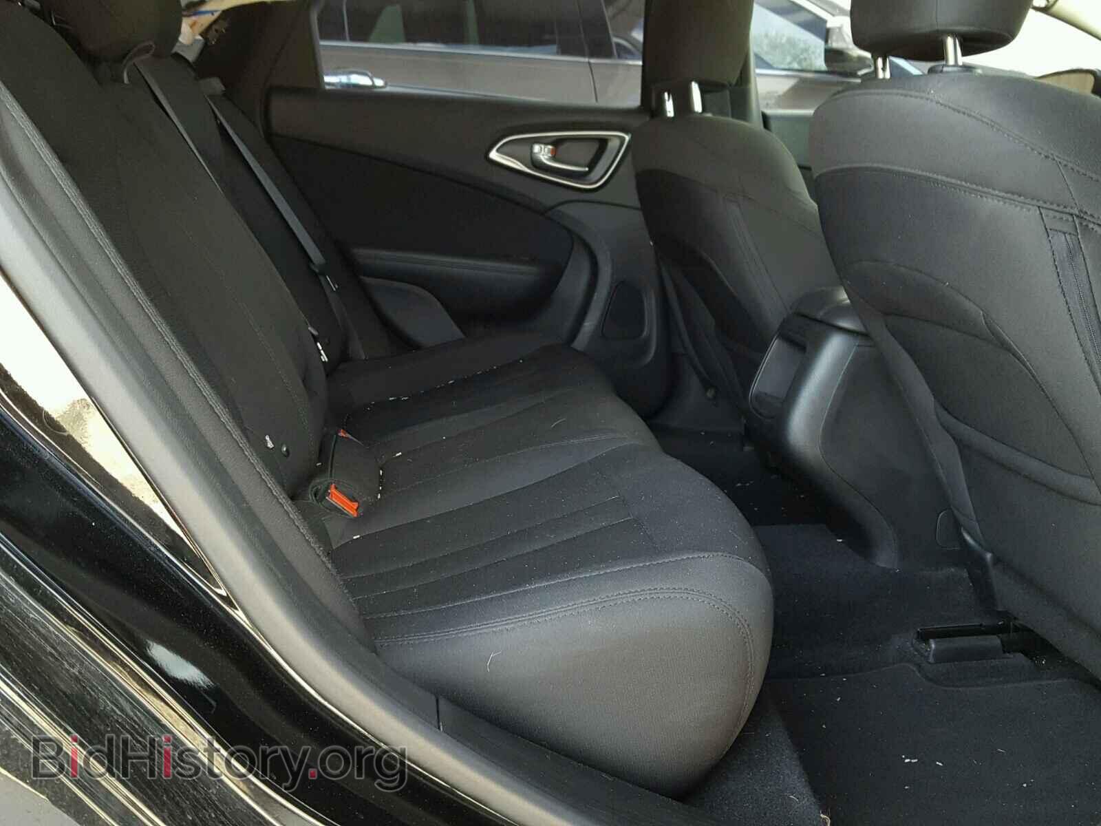 2016 CHRYSLER 200 - VIN: 1C3CCCAB5GN143355 - Фото 6