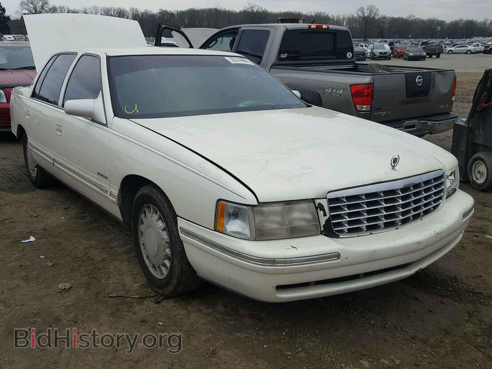 Photo 1G6KD54YXWU747085 - CADILLAC DEVILLE 1998