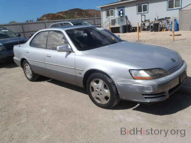 Photo JT8BF12G9T0166298 - LEXUS ES300 1996