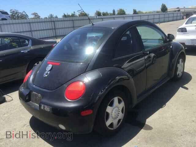2000 VOLKSWAGEN BEETLE - VIN: 3VWCC21C4YM411982 - Фото 4