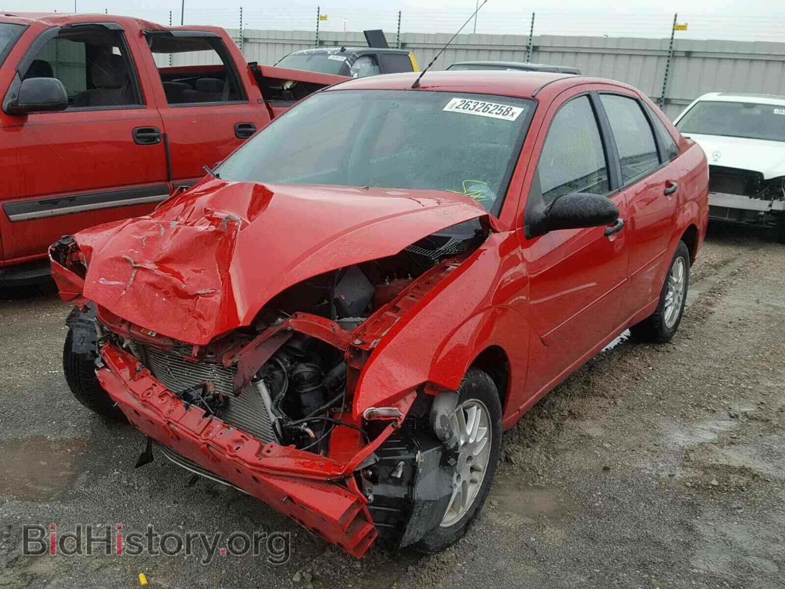 2007 FORD FOCUS - VIN: 1FAFP34N97W250721 - Фото 2