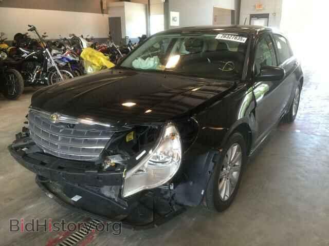 2010 CHRYSLER SEBRING - VIN: 1C3CC5FB1AN137242 - Фото 2