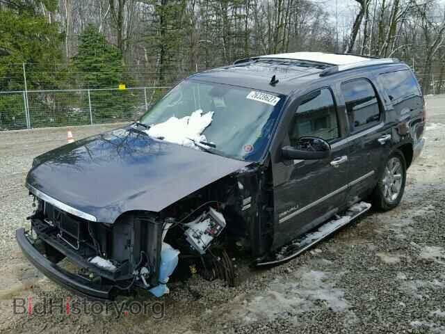 2011 GMC YUKON - VIN: 1GKS2EEF8BR122332 - Photo 2