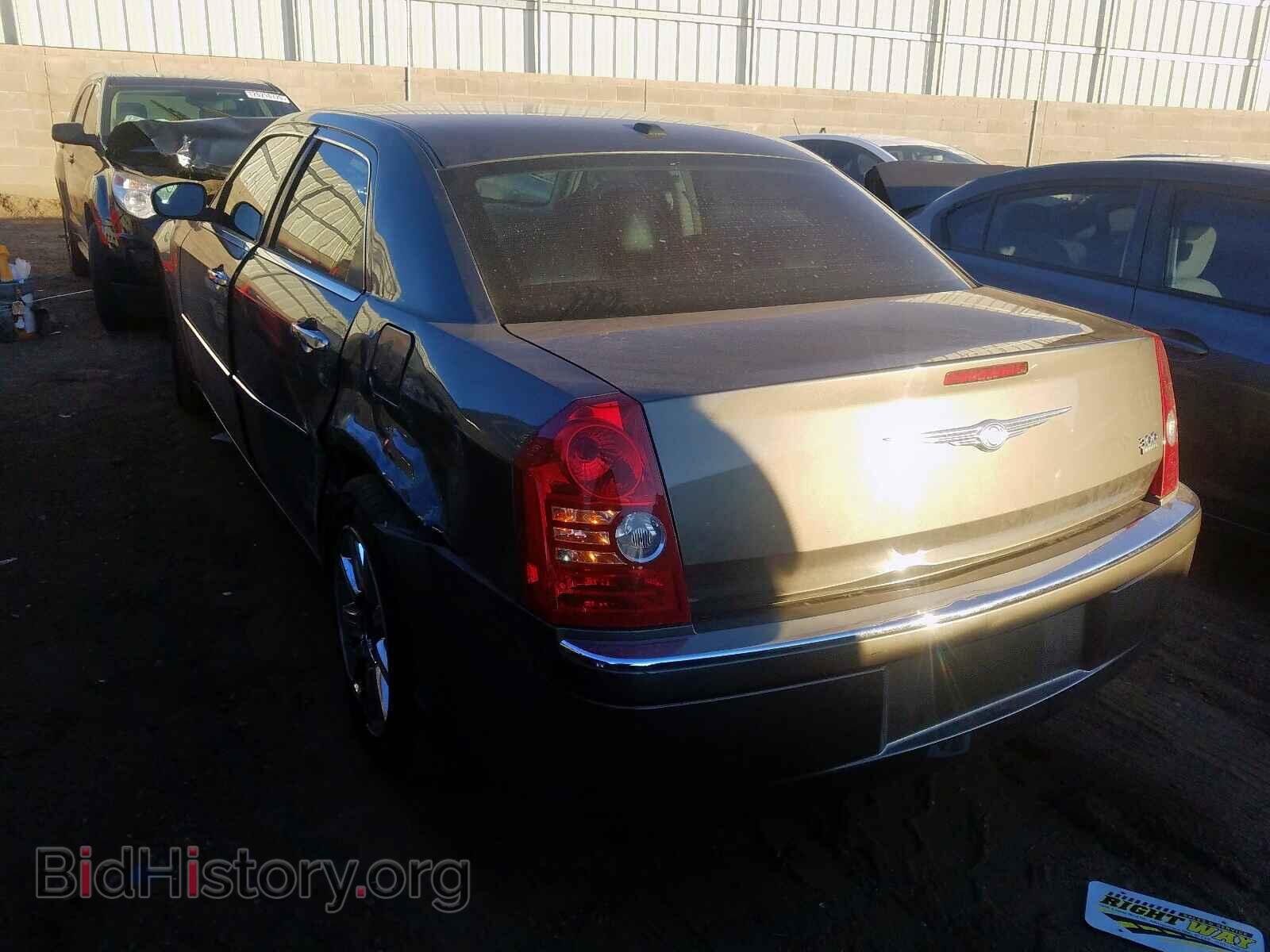 2010 CHRYSLER 300 - VIN: 2C3CA3CV4AH106259 - Фото 3