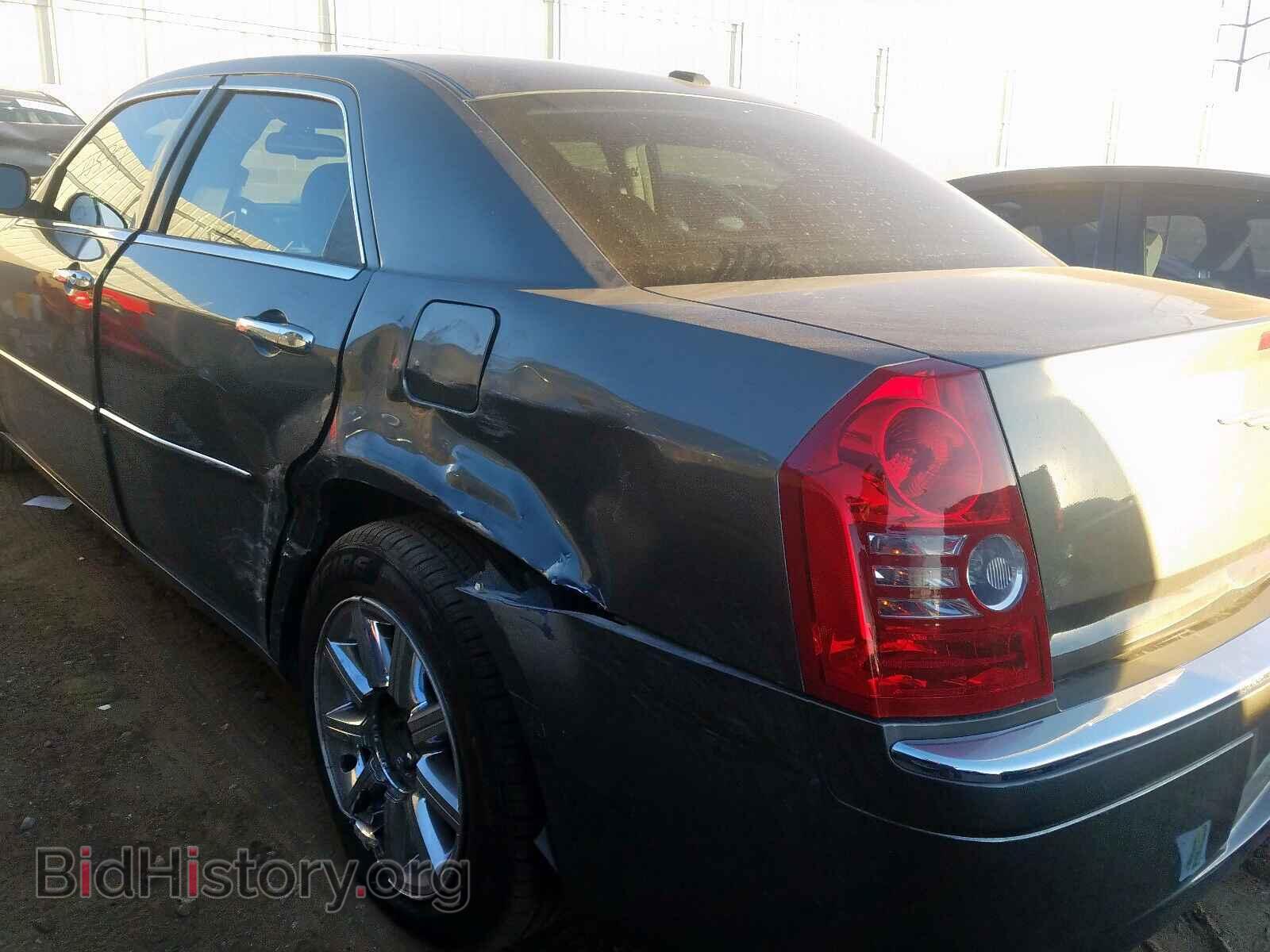 2010 CHRYSLER 300 - VIN: 2C3CA3CV4AH106259 - Фото 9