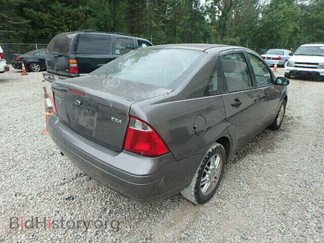 2006 FORD FOCUS - VIN: 1FAFP34N56W103052 - Фото 4
