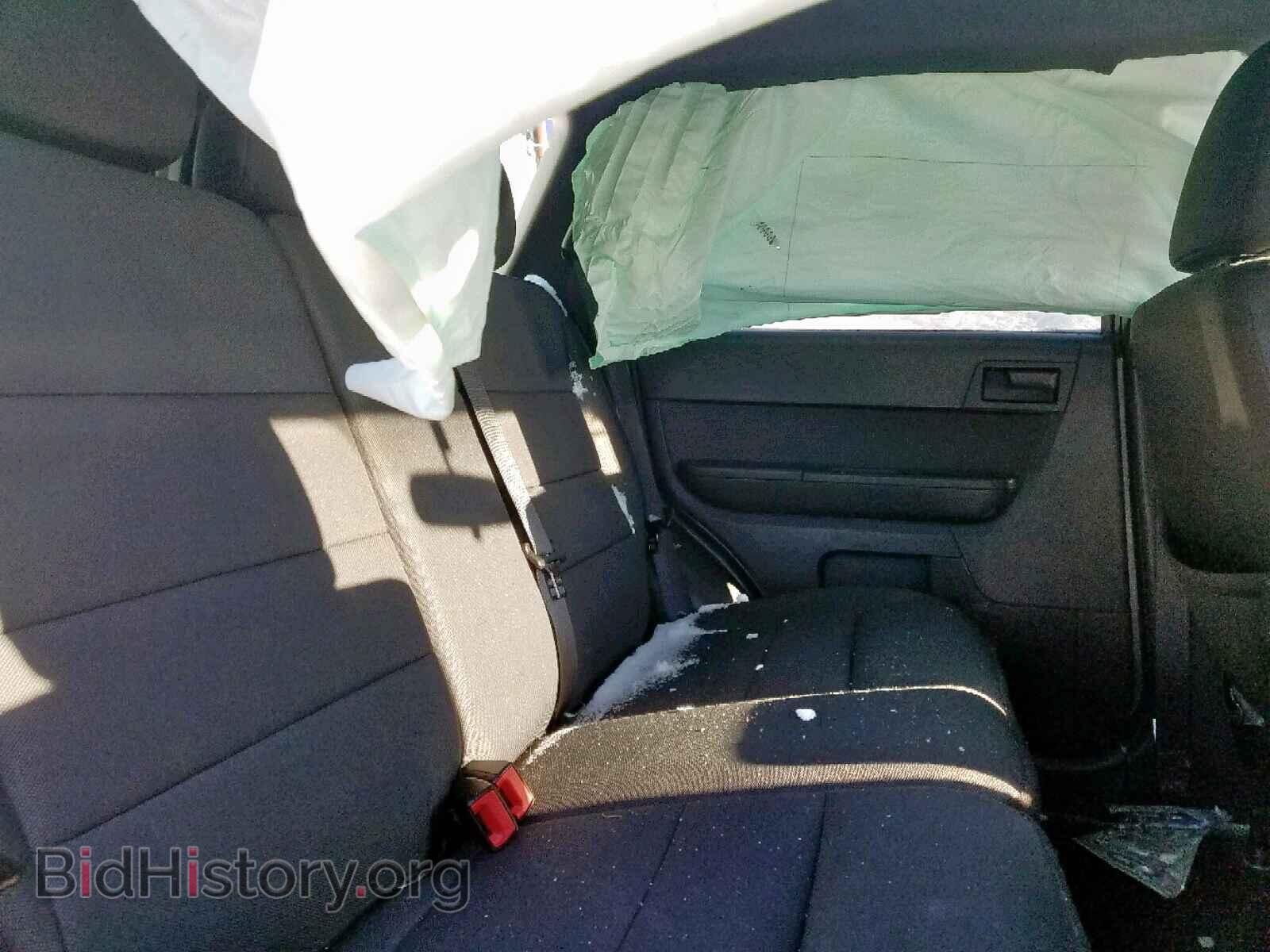 2011 FORD ESCAPE - VIN: 1FMCU9D71BKA0A108 - Photo 6