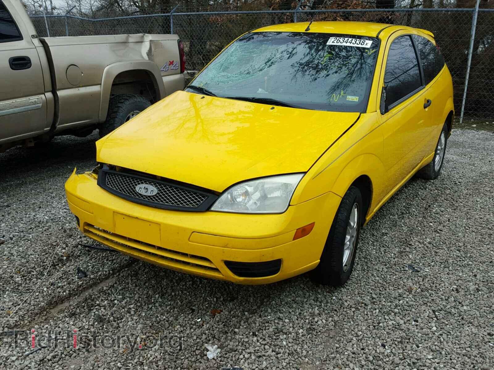 2007 FORD FOCUS - VIN: 1FAFP31N97W134696 - Фото 2