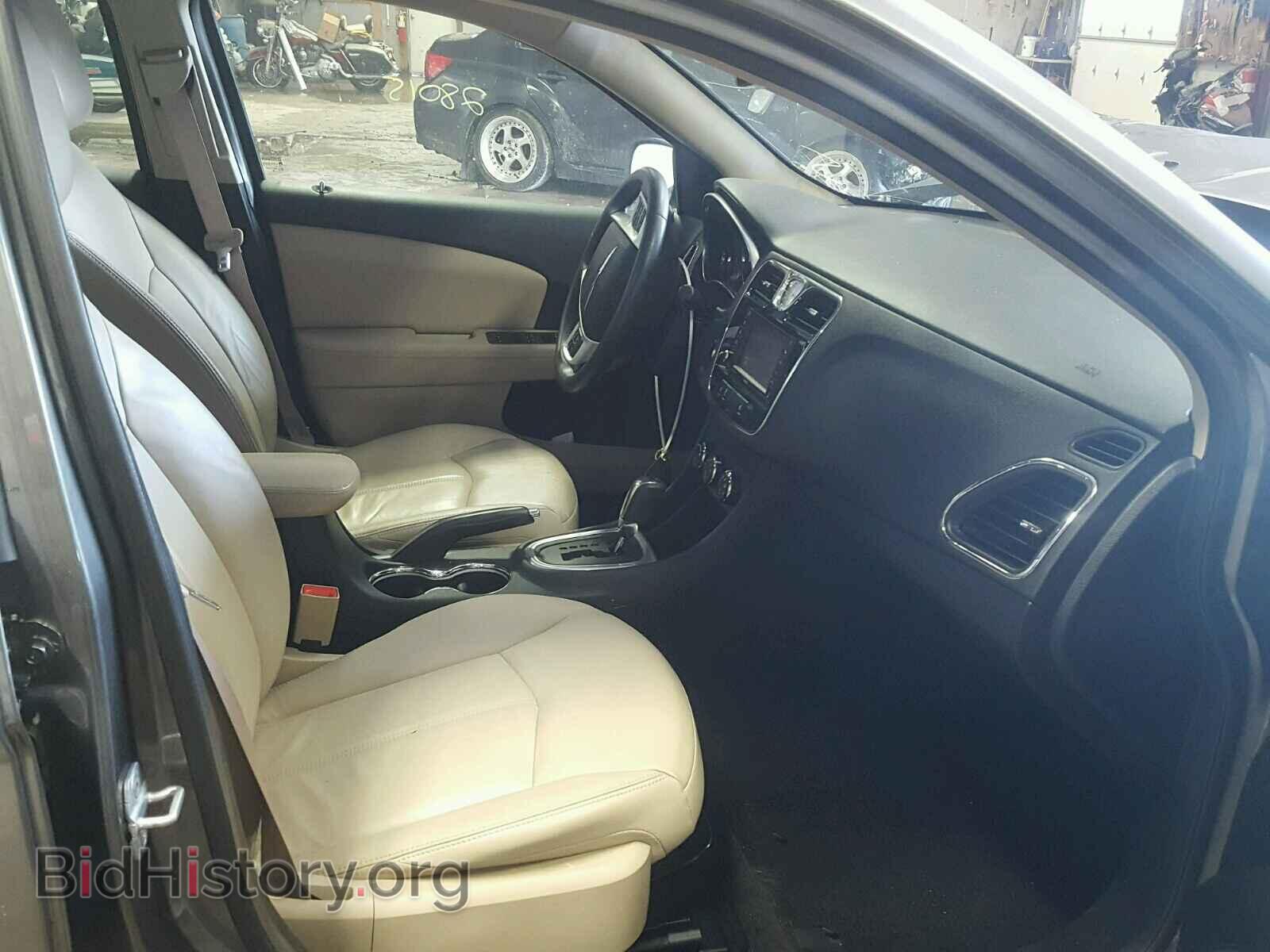 2012 CHRYSLER 200 - VIN: 1C3CCBCB0CN302770 - Photo 5