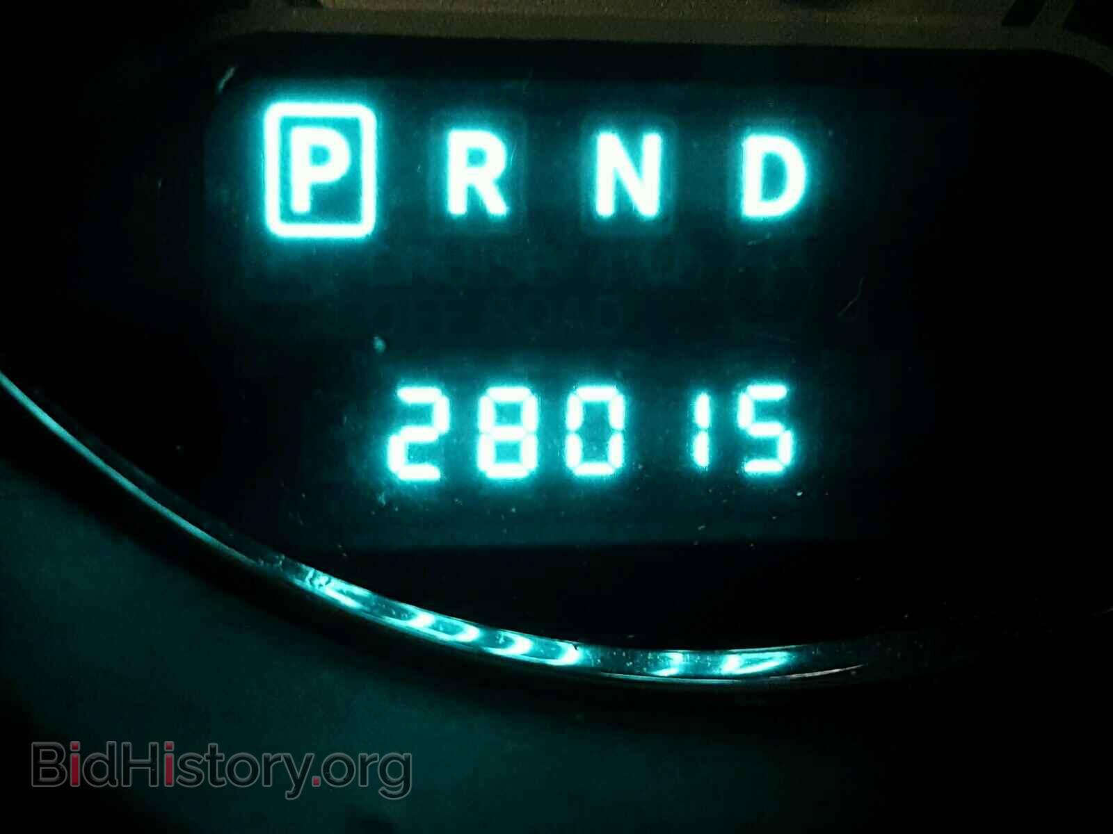 2012 CHRYSLER 200 - VIN: 1C3CCBCB0CN302770 - Photo 8
