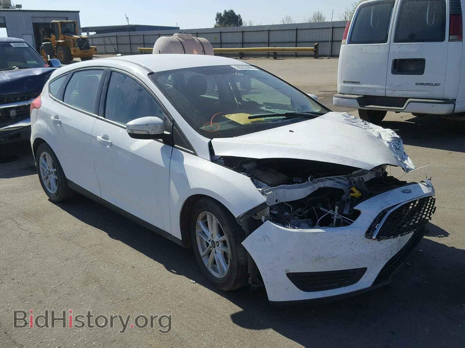 Фотография 1FADP3K21GL388142 - FORD FOCUS 2016