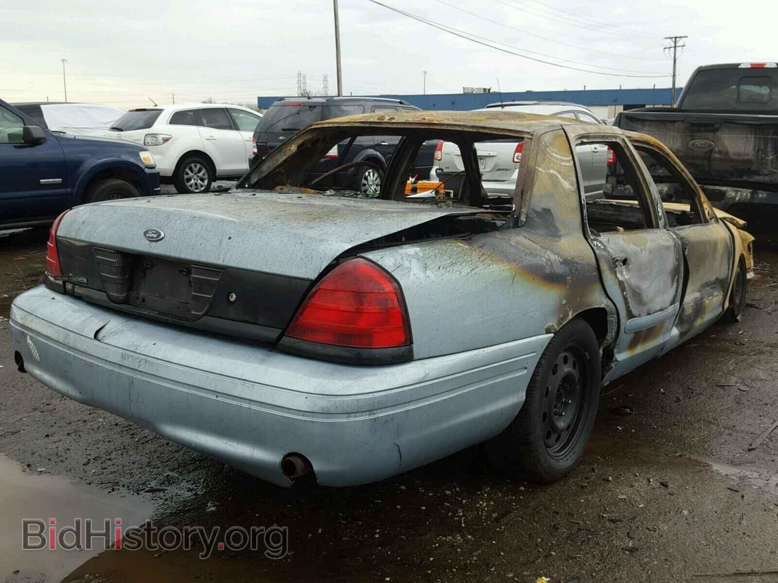 2006 FORD CROWN VIC - VIN: 2FAFP71W46X136830 - Фото 4