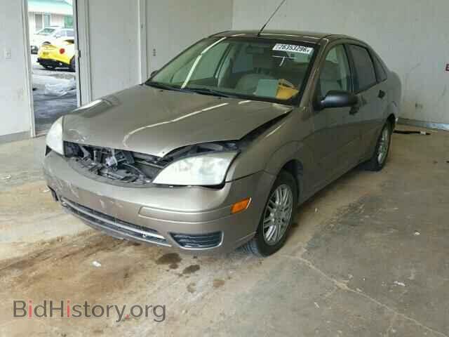 2005 FORD FOCUS - VIN: 1FAFP34N75W270446 - Фото 2