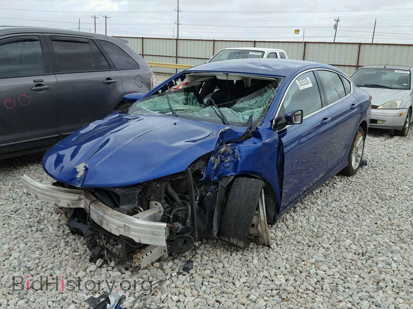 2015 CHRYSLER 200 - VIN: 1C3CCCAB9FN584467 - Фото 2