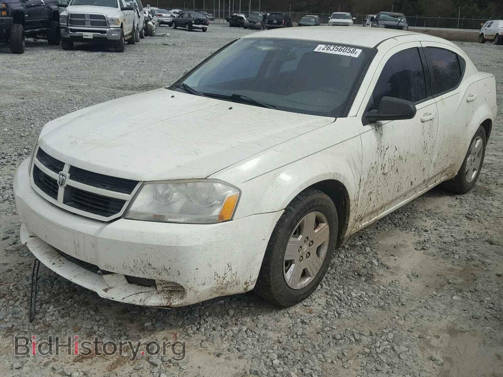 2010 DODGE AVENGER - VIN: 1B3CC4FB4AN119292 - Фото 2