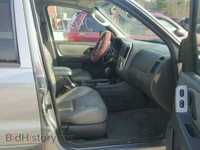 2007 FORD ESCAPE - VIN: 1FMYU93157KA11246 - Фото 5