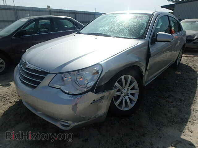 2010 CHRYSLER SEBRING - VIN: 1C3CC5FB7AN208721 - Фото 2