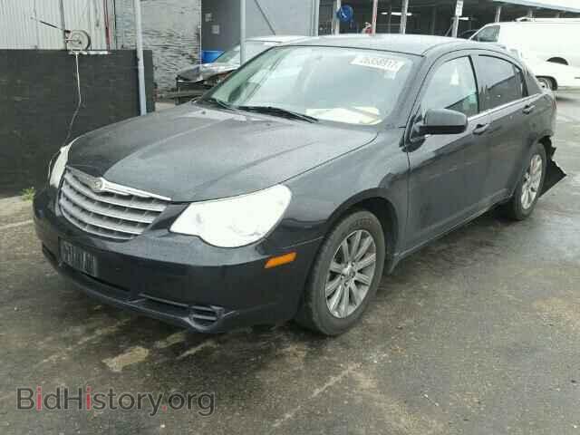 2010 CHRYSLER SEBRING - VIN: 1C3CC5FB9AN190058 - Фото 2