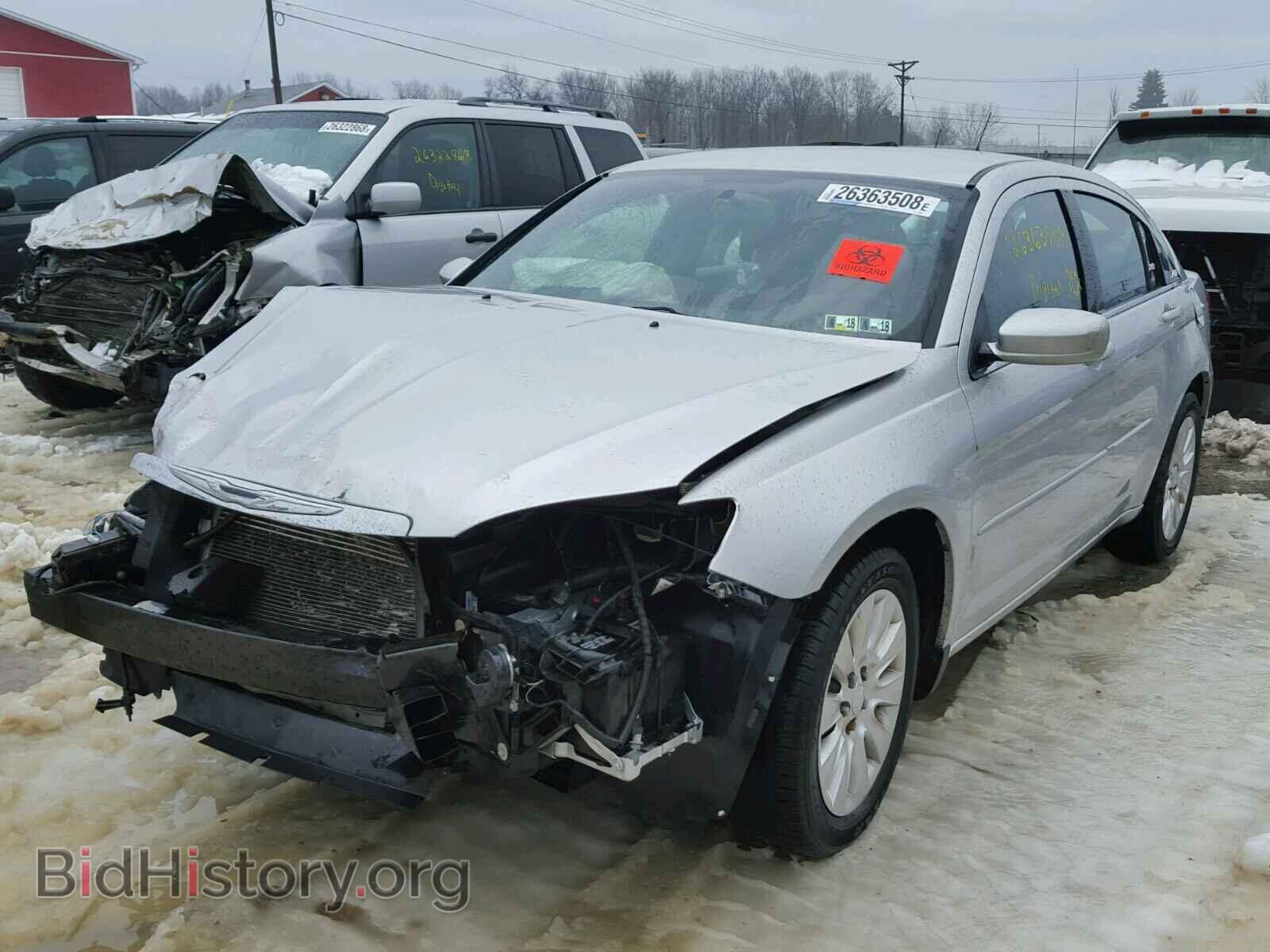 2011 CHRYSLER 200 - VIN: 1C3BC4FB5BN550451 - Фото 2