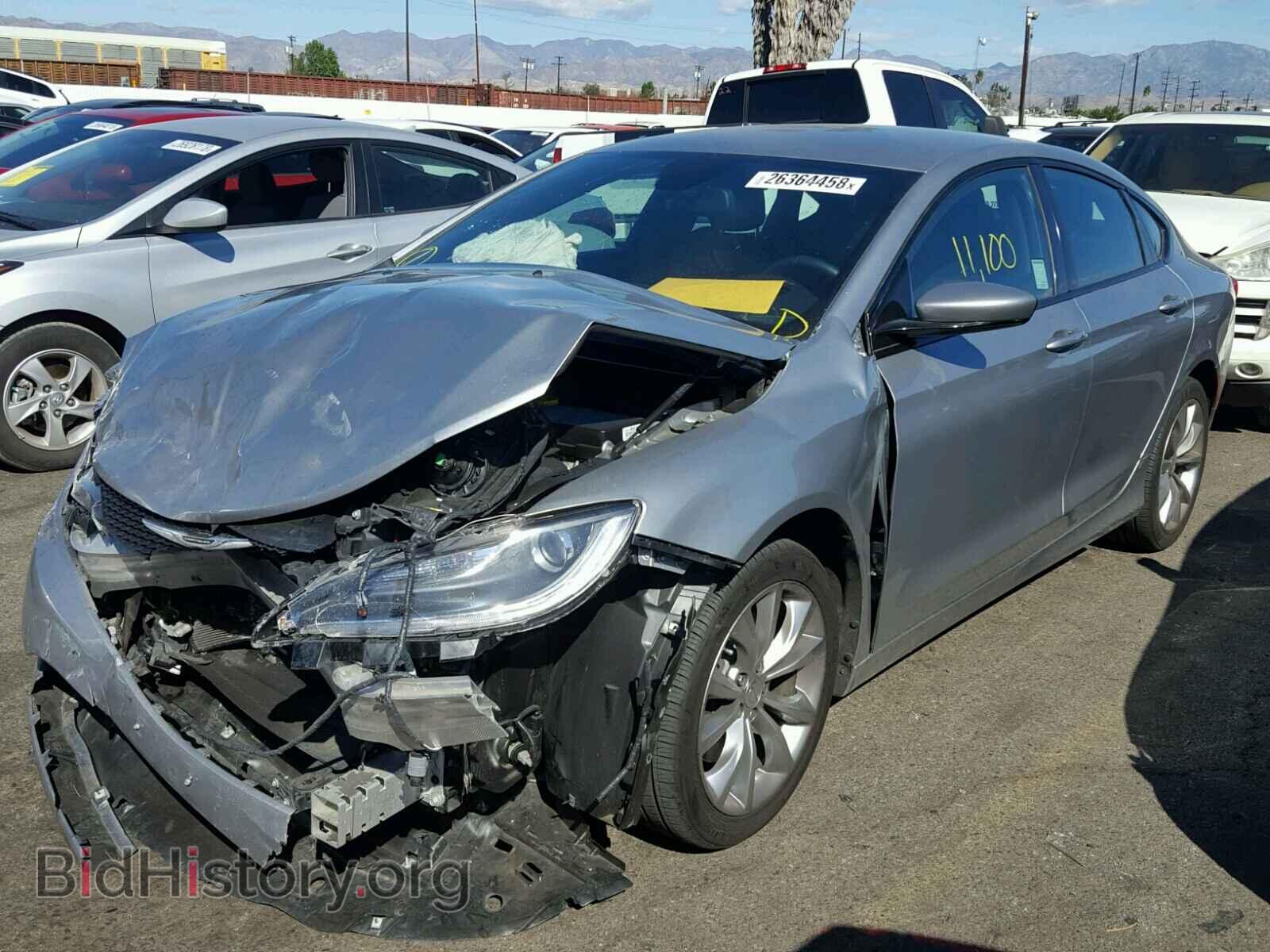 2016 CHRYSLER 200 - VIN: 1C3CCCBG2GN184701 - Фото 2