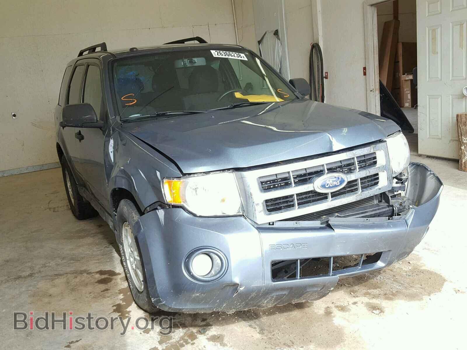 Photo 1FMCU0D77BKA80456 - FORD ESCAPE 2011
