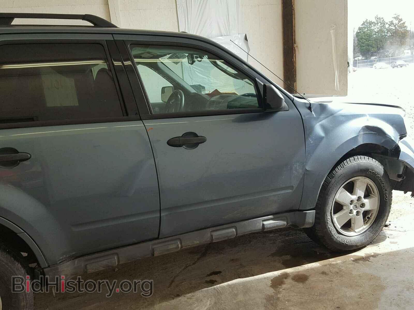 2011 FORD ESCAPE - VIN: 1FMCU0D77BKA80456 - Фото 9