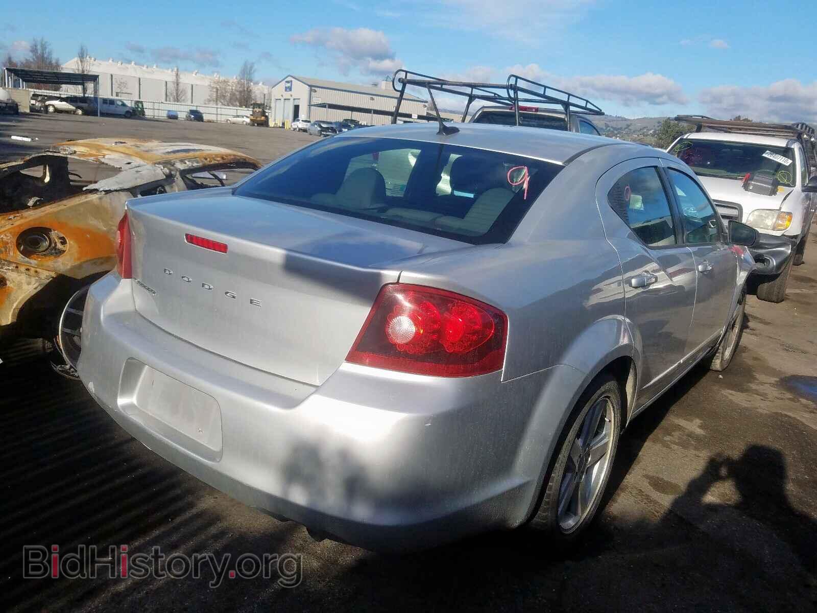 2011 DODGE AVENGER - VIN: 1B3BD4FB4BN591423 - Фото 4