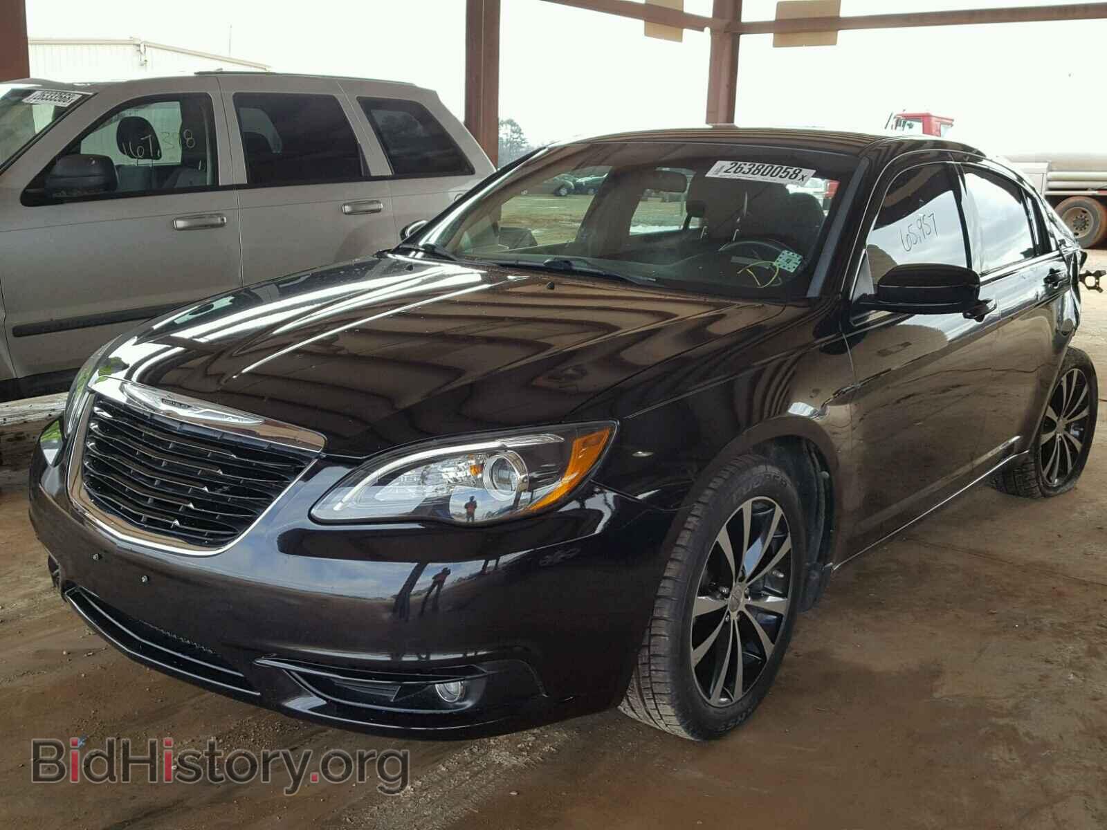 2013 CHRYSLER 200 - VIN: 1C3CCBBG3DN716740 - Фото 2