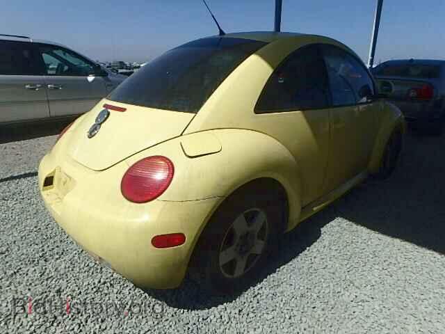 2000 VOLKSWAGEN BEETLE - VIN: 3VWBA21C7YM455444 - Фото 4