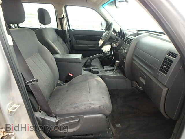 2011 DODGE NITRO - VIN: 1D4PT2GK4BW526983 - Photo 5