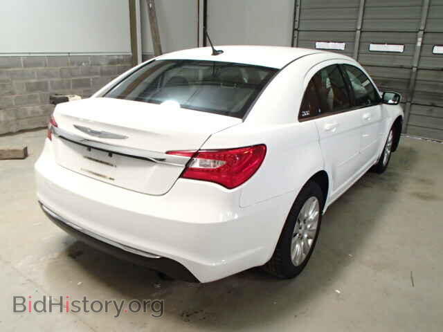 2011 CHRYSLER 200 - VIN: 1C3BC4FB5BN566732 - Фото 4