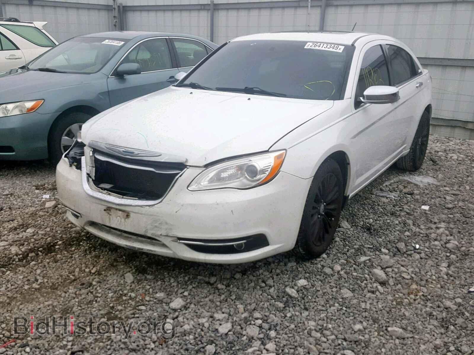 2012 CHRYSLER 200 - VIN: 1C3CCBCB9CN277836 - Фото 2