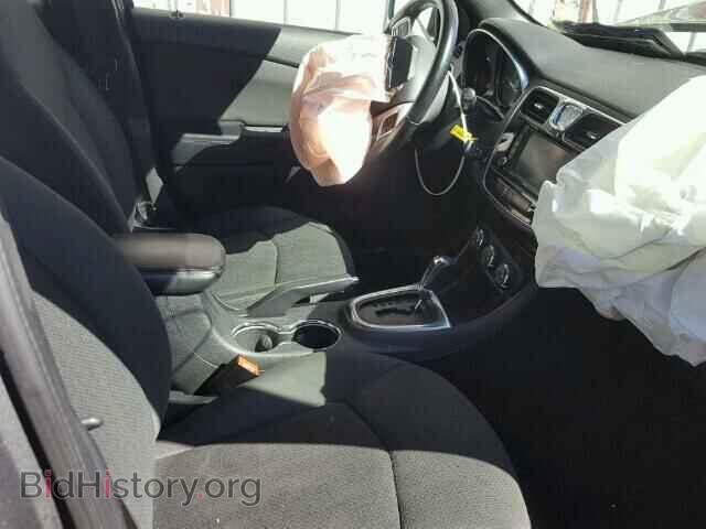 2011 CHRYSLER 200 - VIN: 1C3BC1FB0BN592752 - Фото 5
