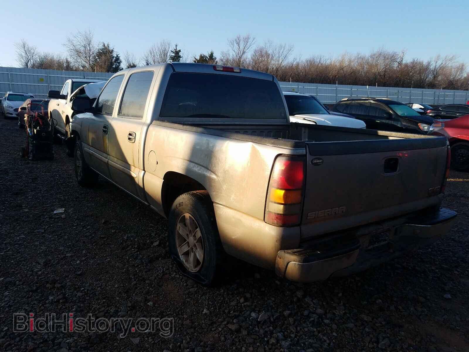 2006 GMC SIERRA - VIN: 2GTEC13V061357444 - Фото 3