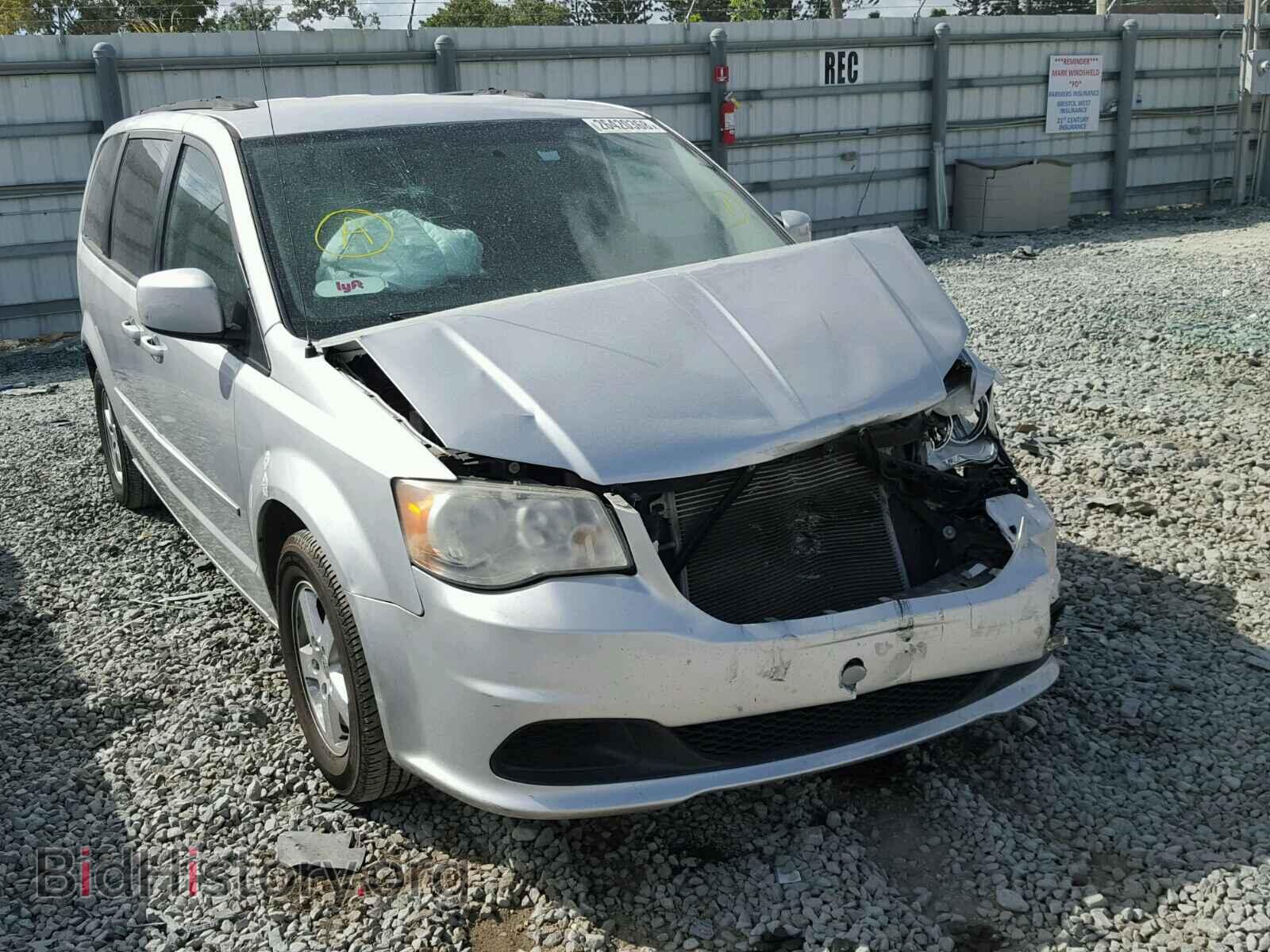 Photo 2D4RN3DG3BR638966 - DODGE CARAVAN 2011