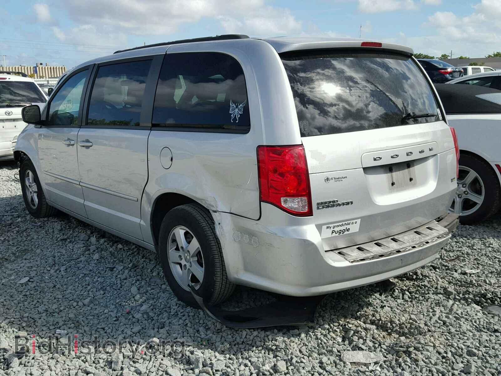 2011 DODGE CARAVAN - VIN: 2D4RN3DG3BR638966 - Фото 3