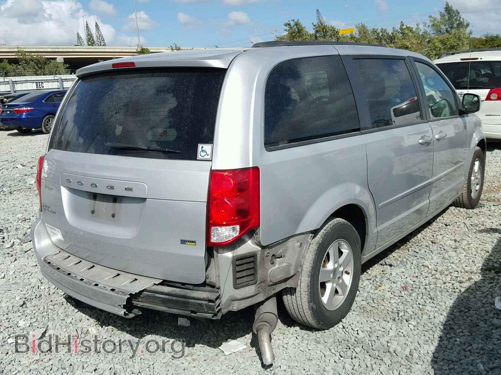 2011 DODGE CARAVAN - VIN: 2D4RN3DG3BR638966 - Фото 4