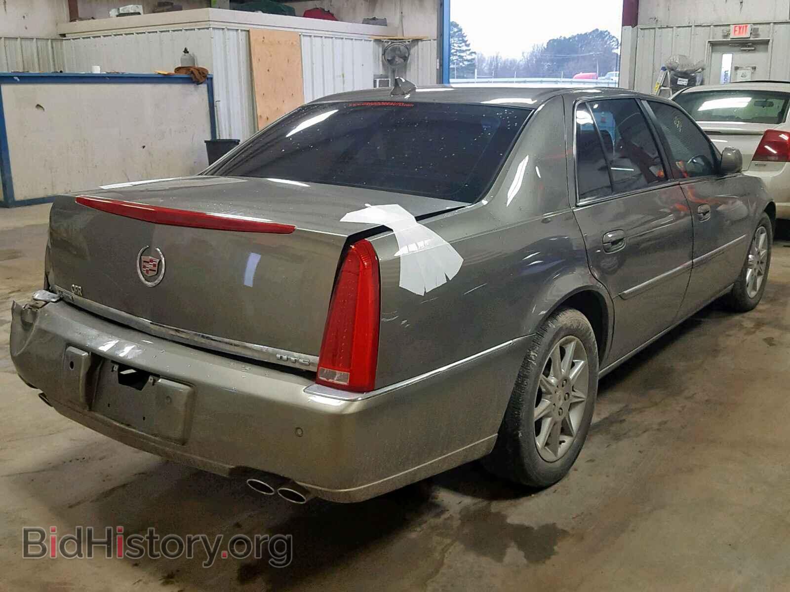 2011 CADILLAC DTS - VIN: 1G6KD5E63BU121241 - Фото 4