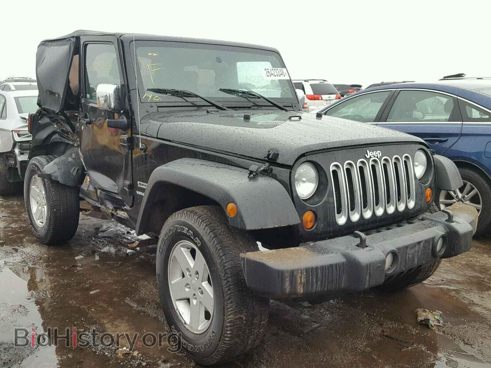 Фотография 1J4AA2D12AL127794 - JEEP WRANGLER 2010