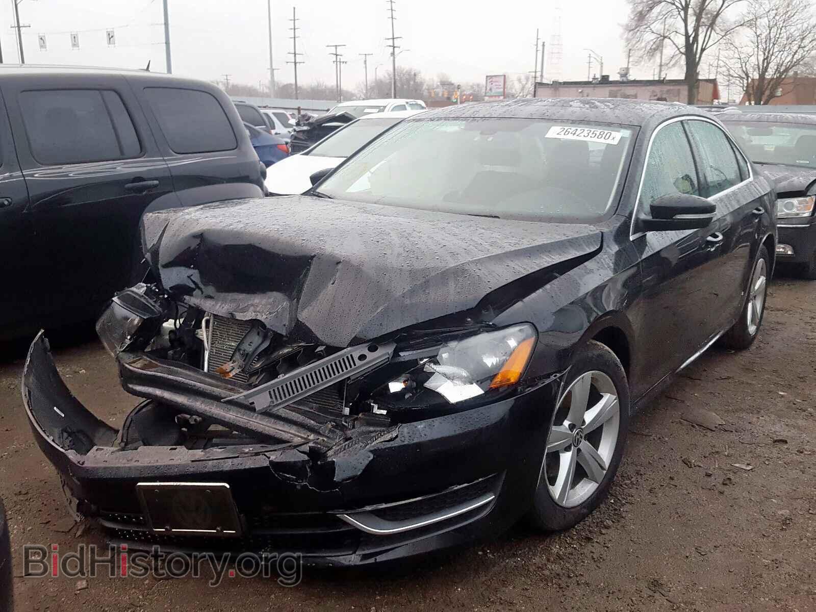 2013 VOLKSWAGEN PASSAT - VIN: 1VWBP7A32DC125637 - Фото 2