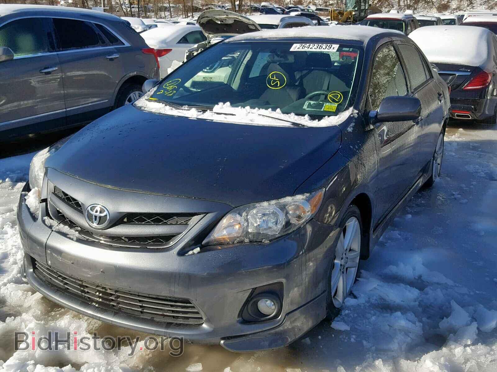 2013 TOYOTA COROLLA BA - VIN: 2T1BU4EE1DC923334 - Фото 2