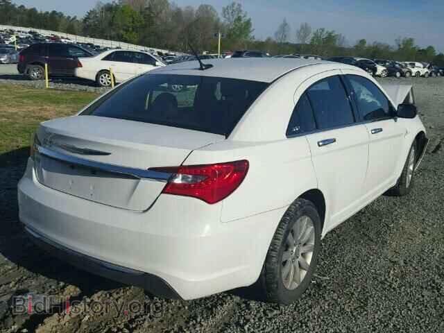 2013 CHRYSLER 200 - VIN: 1C3CCBCG8DN560077 - Фото 4