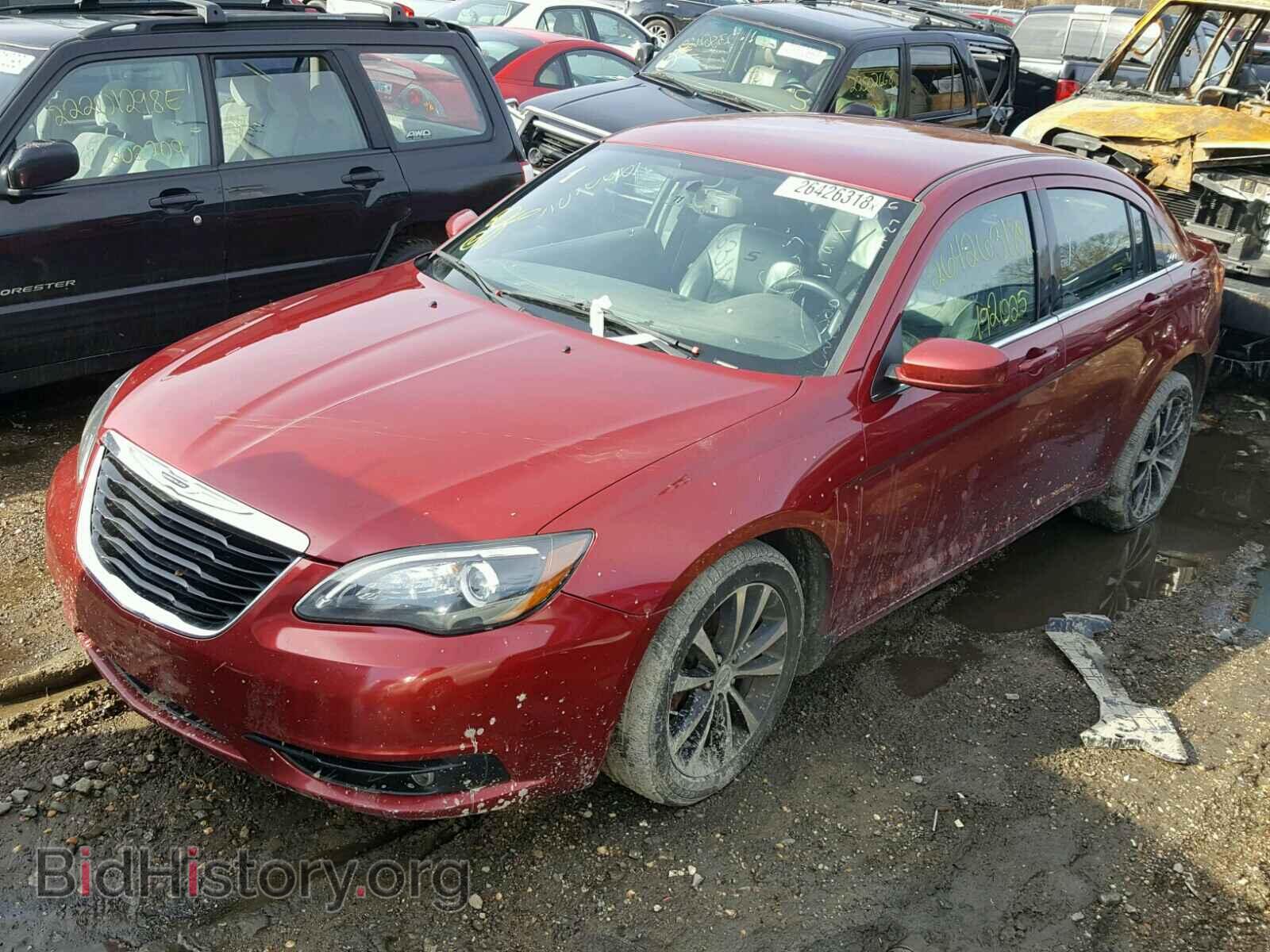 2013 CHRYSLER 200 - VIN: 1C3CCBCG1DN623262 - Фото 2