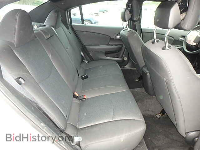 2012 CHRYSLER 200 - VIN: 1C3CCBAB0CN210481 - Фото 6
