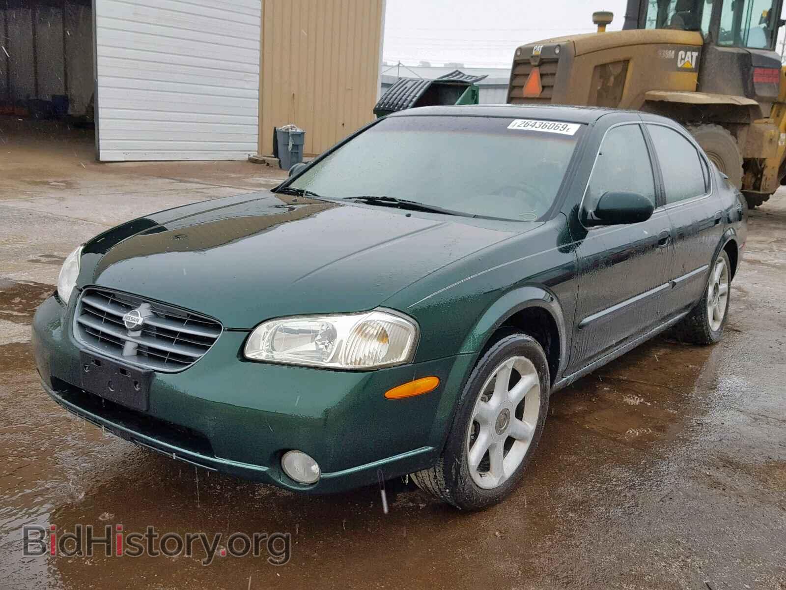 2000 NISSAN MAXIMA - VIN: JN1CA31D2YT517875 - Фото 2