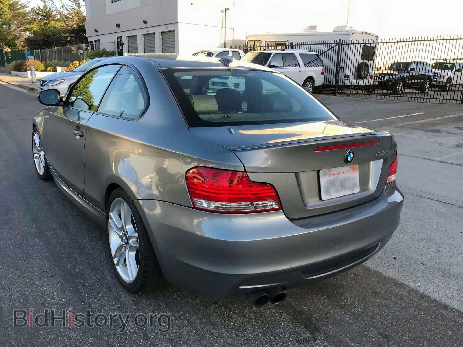 2011 BMW 1 SERIES - VIN: WBAUC9C52BVM10838 - Фото 3